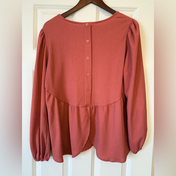 LuLaRoe Vivian Button Back Long Sleeve Top Size Medium - Picture 2 of 7